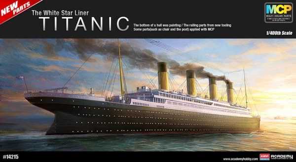 Academy - 14215 - The White Star liner TITANIC MCP 1:400