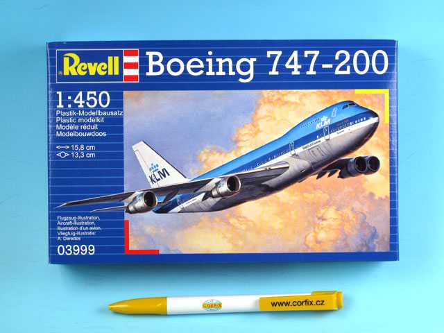 Revell - 03999 - Boeing 747-200 Jumbo Jet 1:450