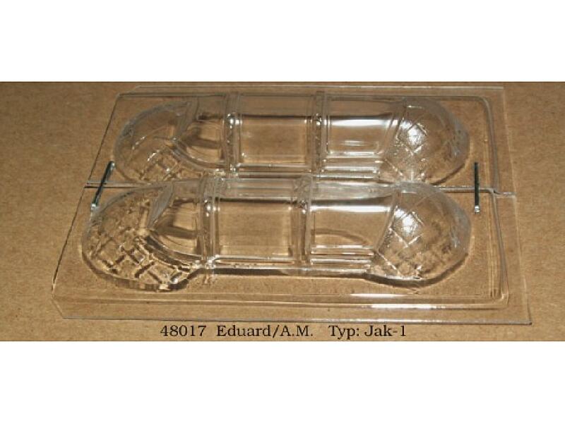 Rob Taurus - 48017 - Vacu kabina - Jak-1 - Eduard/A.M. 1:48